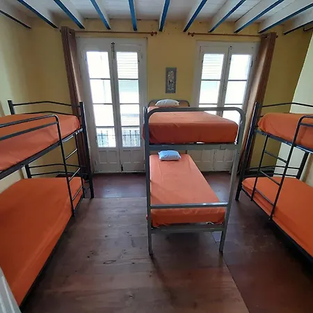 Casa De Peregrinos La Concha Hostel Cudillero